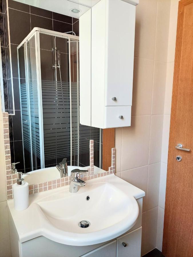 Apartments Dia Зострог Екстер'єр фото